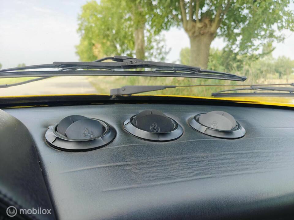 Immagine 25/44 di Ferrari 308 GTB (1977)