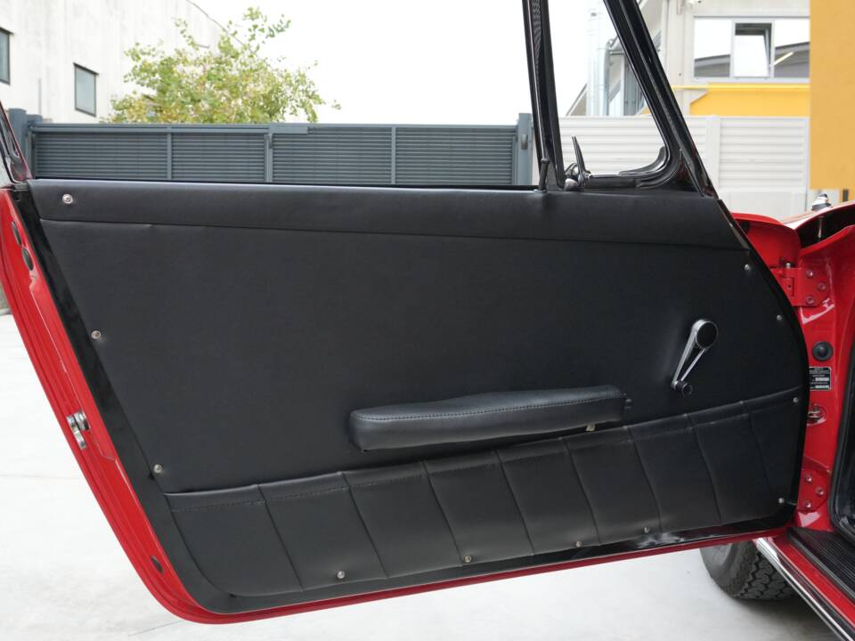 Bild 9/14 von Porsche 911 2.0 (1965)
