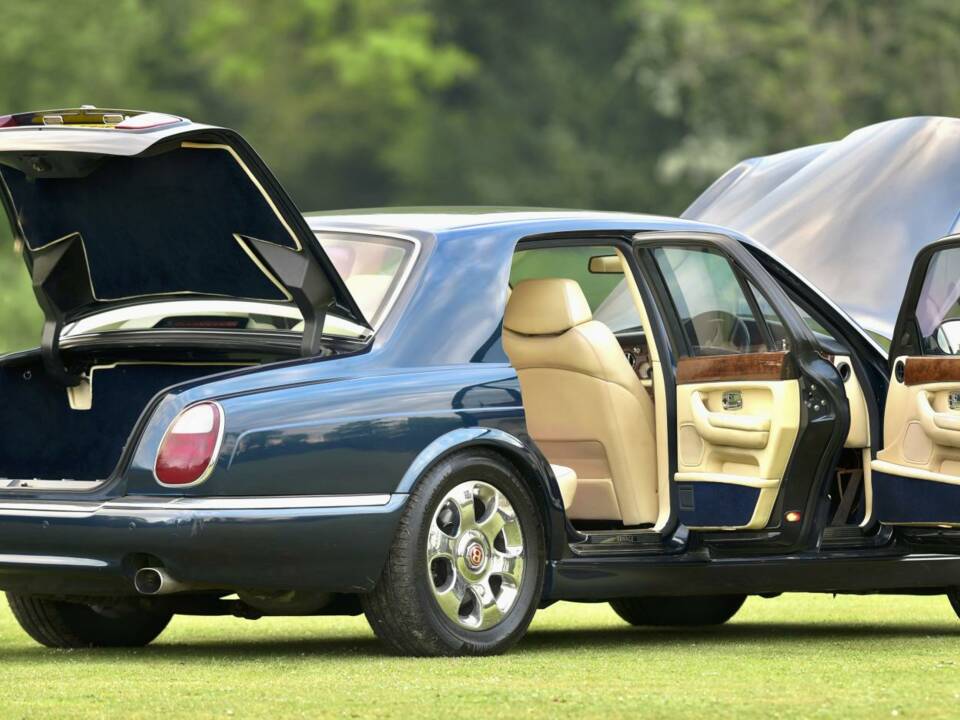Imagen 20/50 de Bentley Arnage Green Label (1999)