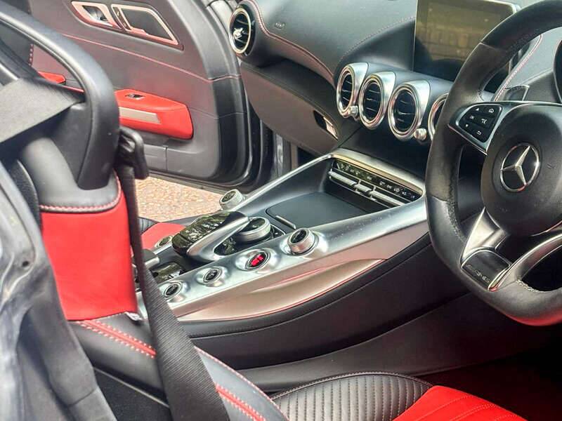 Bild 42/50 von Mercedes-AMG GT-S (2015)