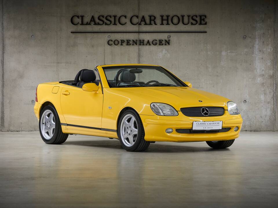 Image 12/100 de Mercedes-Benz SLK 230 Kompressor (1999)