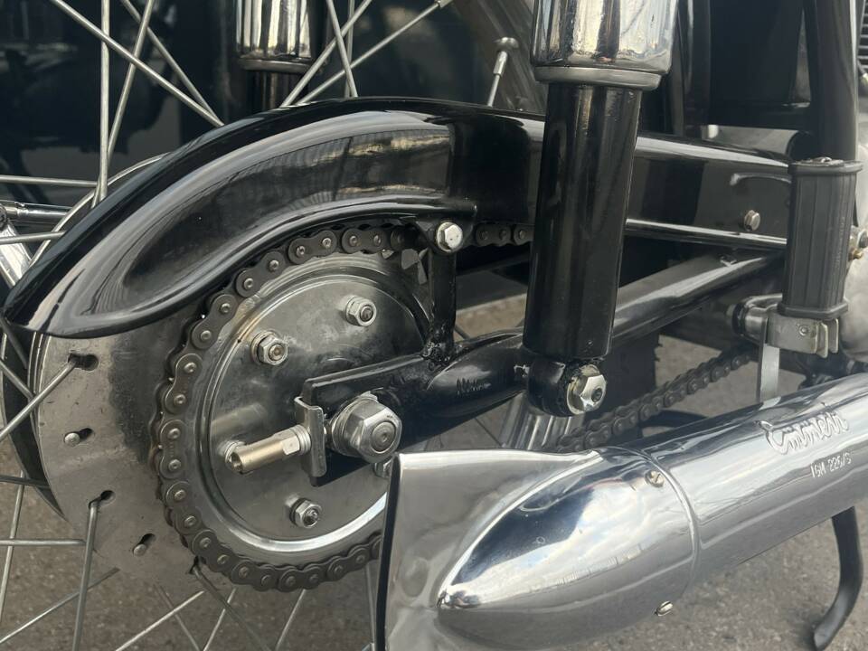 Imagen 10/12 de MV Agusta DUMMY (1956)