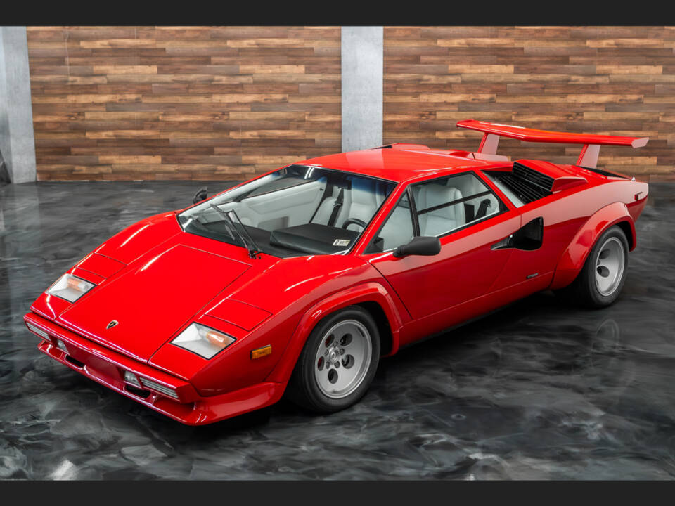 Image 39/50 of Lamborghini Countach LP 5000 S QV (1988)