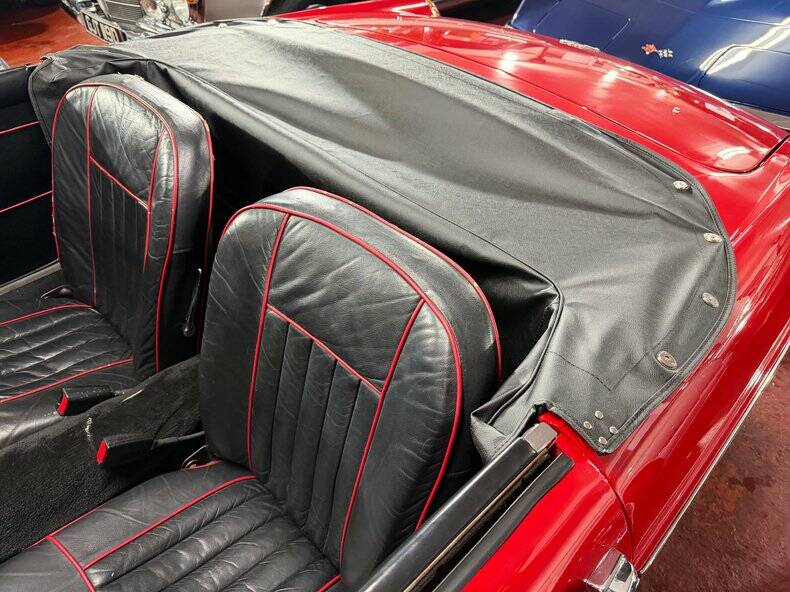 Afbeelding 33/40 van MG MGC (1900)