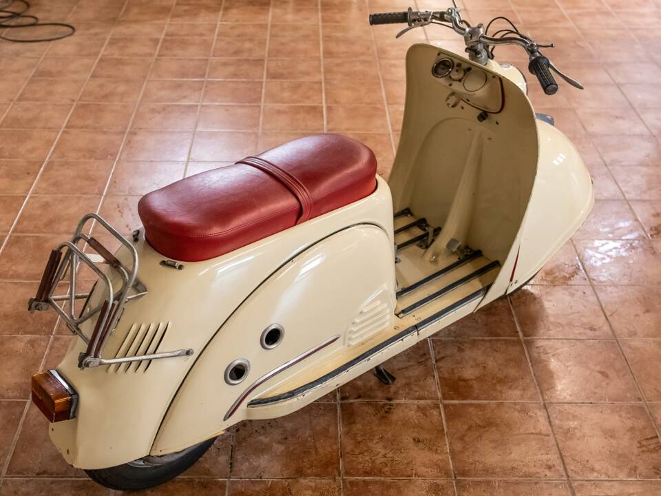 Immagine 3/12 di Glas Goggo 200 (1955)