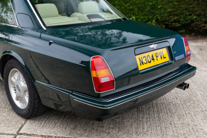 Afbeelding 9/50 van Bentley Continental S (1996)