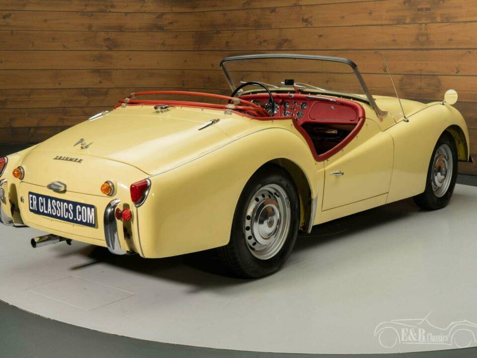 Image 8/19 of Triumph TR 3A (1959)