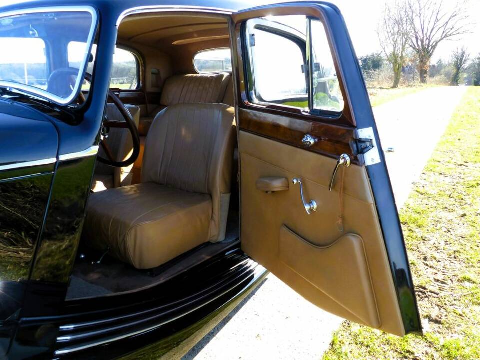 Jaguar MK IV 3 ½ Litre Limousine schwarz 1947