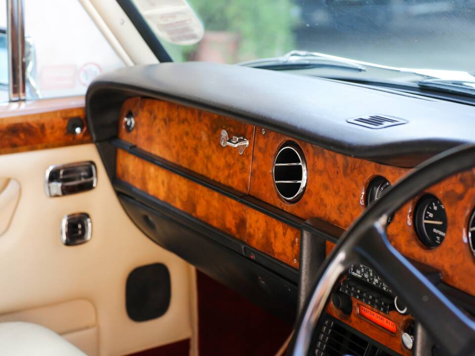 Immagine 122/196 di Bentley T 2 (1978)