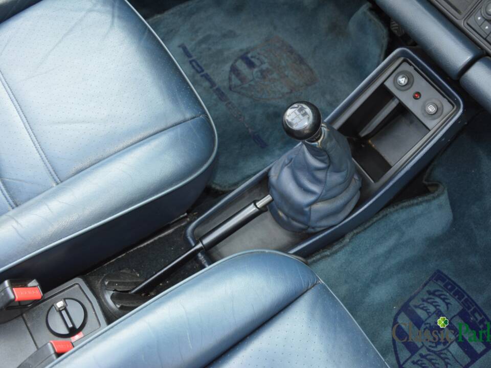 Bild 43/50 von Porsche 911 Carrera 3.2 (1986)