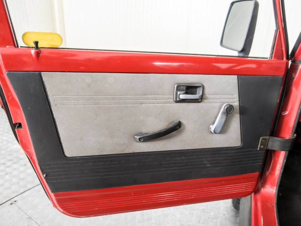 Image 29/50 of Suzuki SJ Samurai (1991)