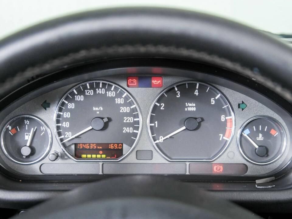 Bild 15/50 von BMW Z3 Roadster 1,8 (1998)