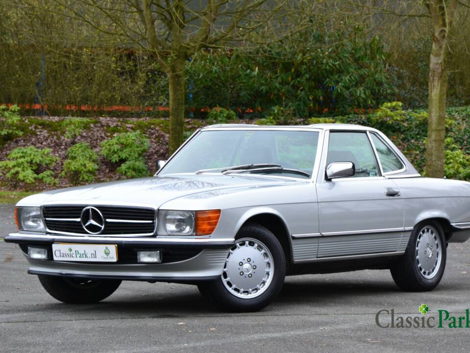 Image 7/50 of Mercedes-Benz 300 SL (1986)