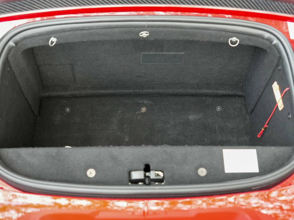 Image 44/50 of Alfa Romeo 8C Spider (2010)