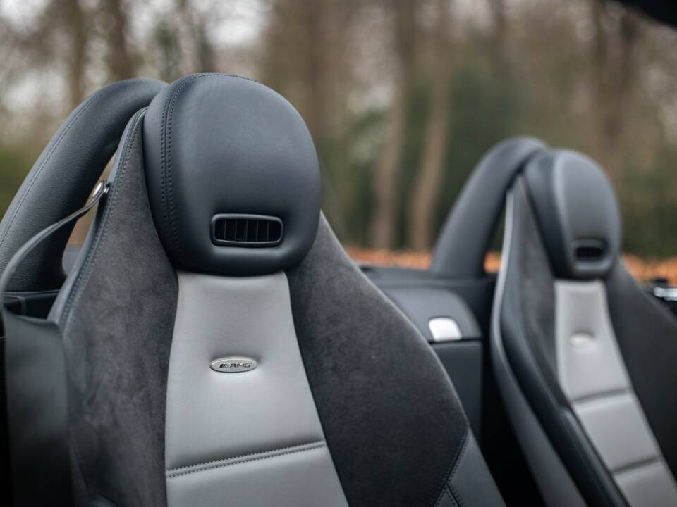 Immagine 17/38 di Mercedes-Benz SLK 55 AMG (2007)