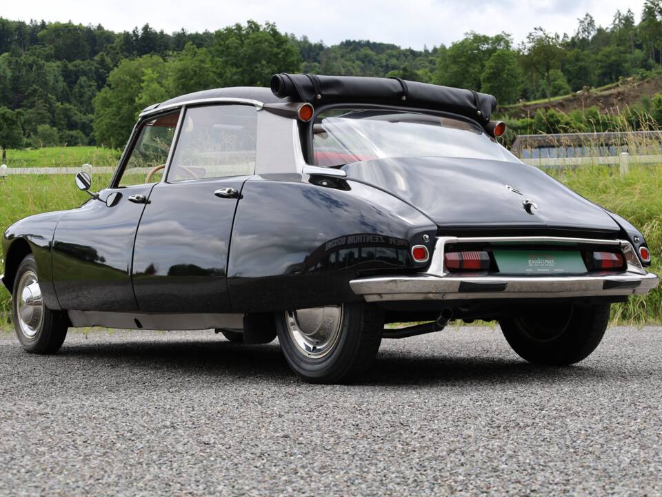 Imagen 3/14 de Citroën ID 19 (1964)
