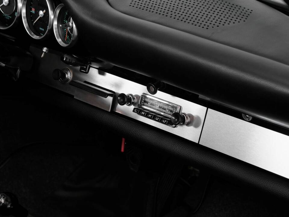 Bild 28/43 von Porsche 911 2.0 T (1967)