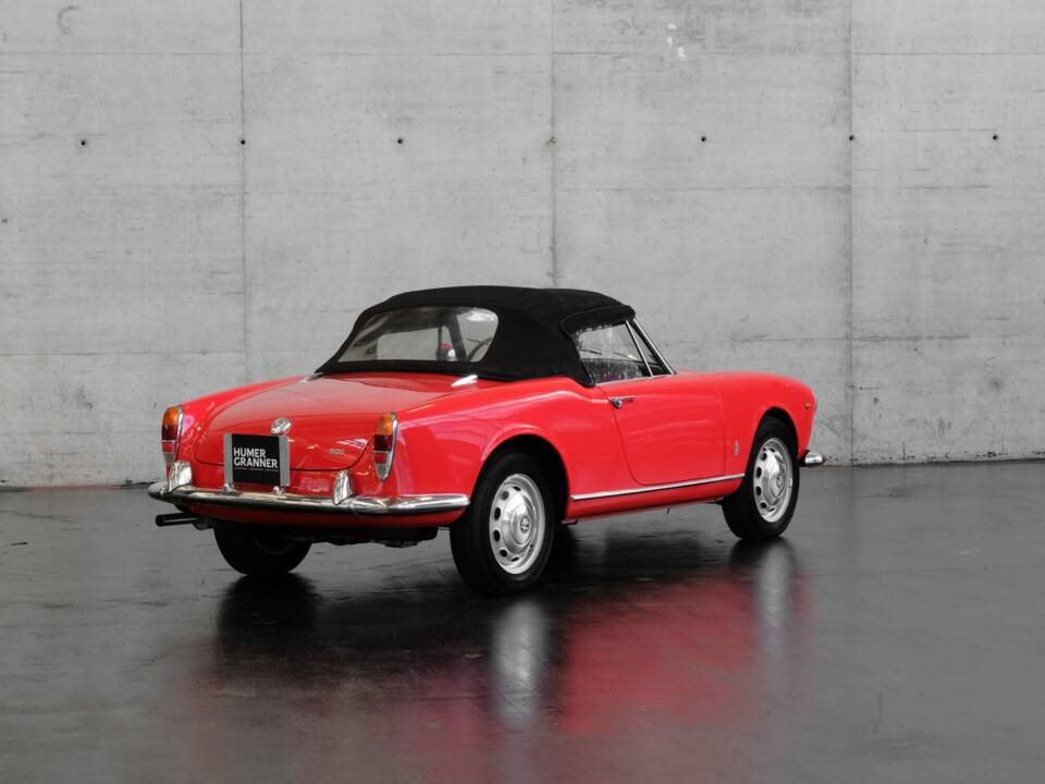 Afbeelding 11/46 van Alfa Romeo Giulia 1600 Spider (1963)