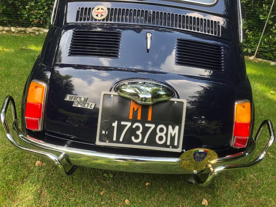 Bild 18/23 von FIAT 500 L (1969)