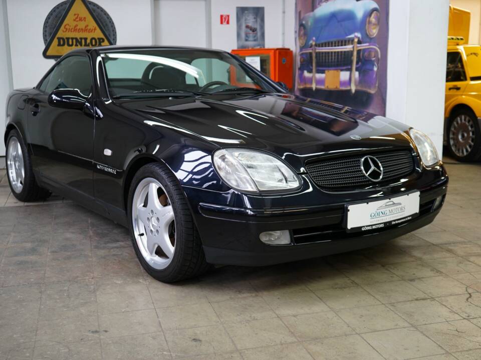 Bild 2/36 von Mercedes-Benz SLK 230 Kompressor (1999)