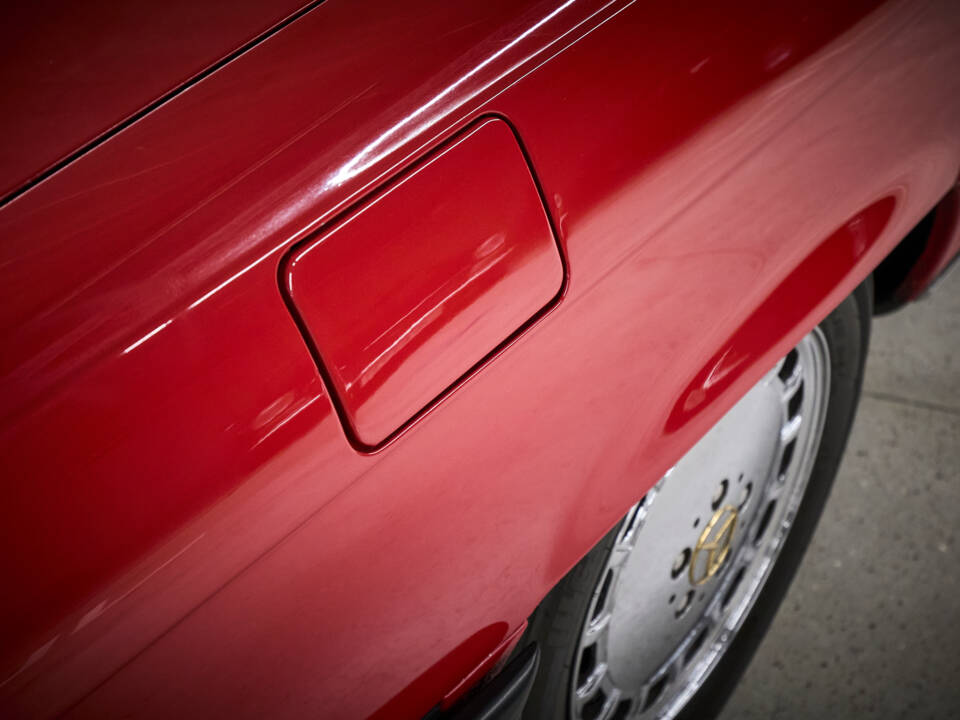 Image 40/89 of Mercedes-Benz 560 SL (1986)