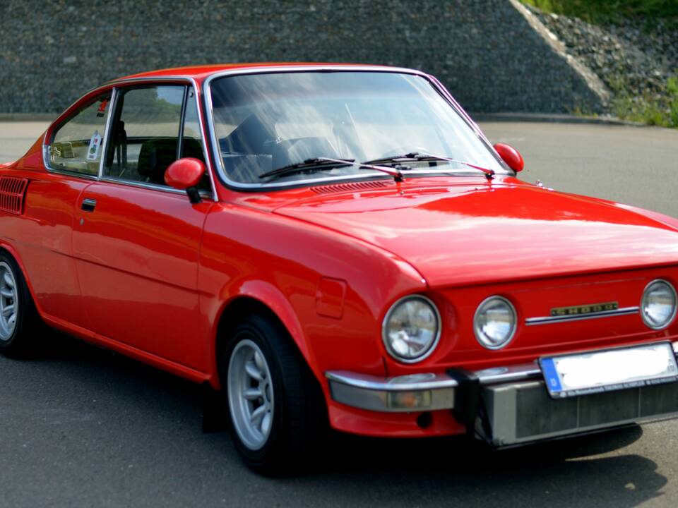 Image 2/11 of Skoda S 110 R (1978)