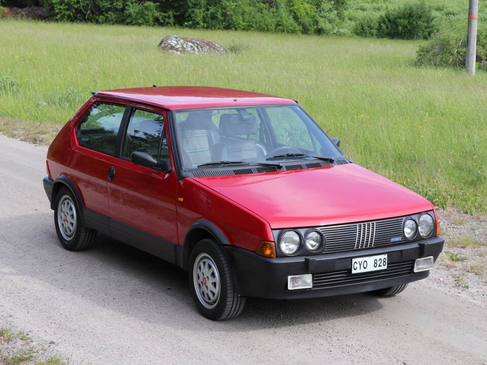 Bild 19/19 von FIAT Ritmo 105 TC (1984)