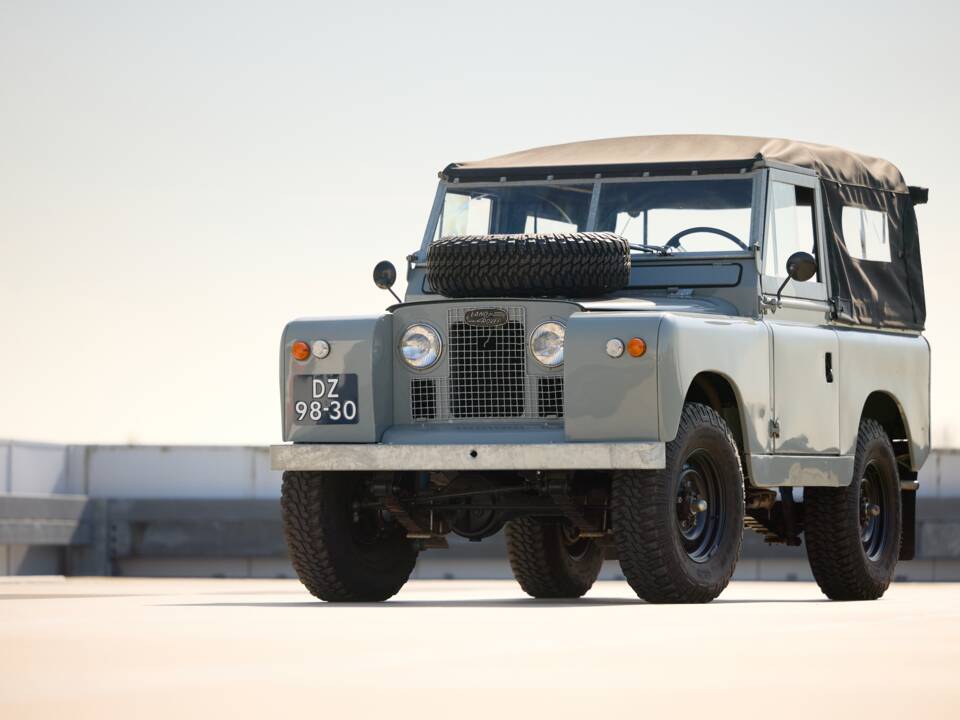 Immagine 62/66 di Land Rover 88 (1963)