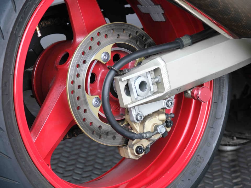 Image 25/91 of Kawasaki Ninja 1200 ZX-12R (2000)