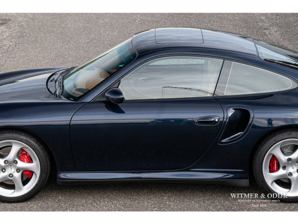 Image 21/31 de Porsche 911 Turbo (2003)