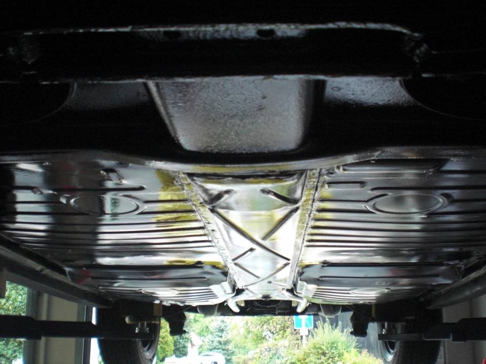 Image 39/44 of Volkswagen Beetle 1303 (1978)