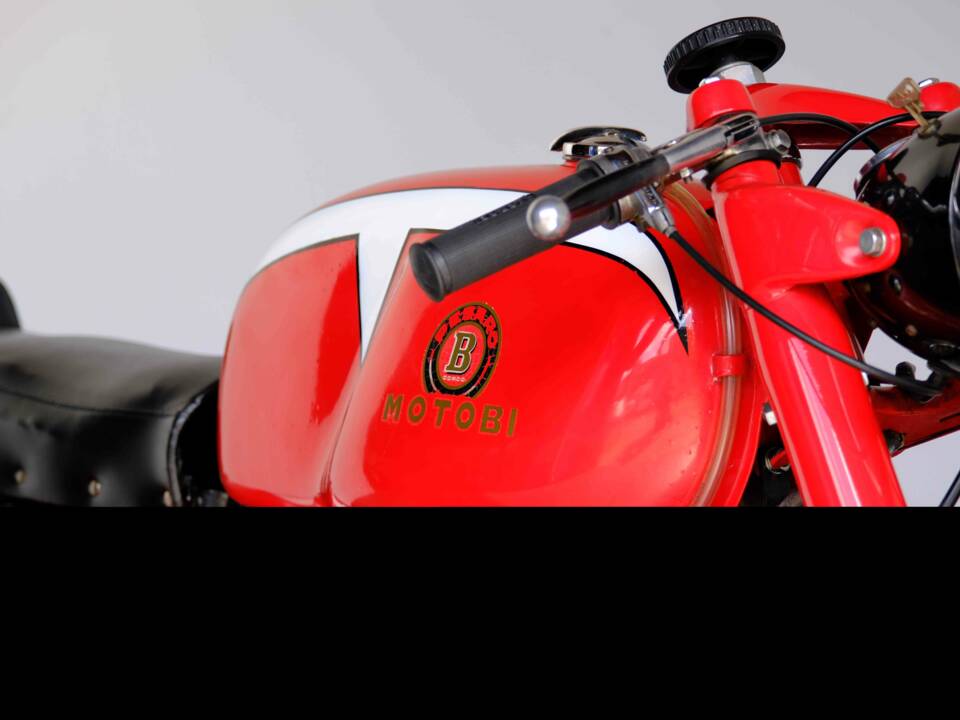 Afbeelding 15/60 van Motobi Imperiale Sport (1969)