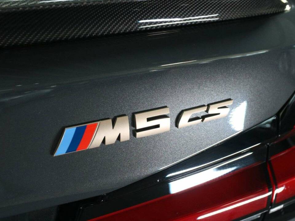 Image 43/50 of BMW M5 xDrive (2022)