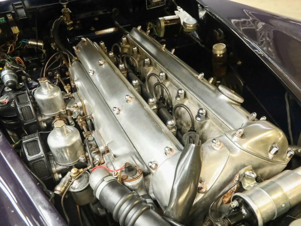 Image 4/50 of Jaguar XK 140 DHC (1955)