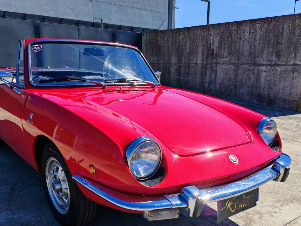 Bild 18/50 von FIAT 850 Sport Spider (1969)