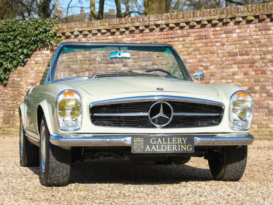 Bild 25/50 von Mercedes-Benz 230 SL (1967)