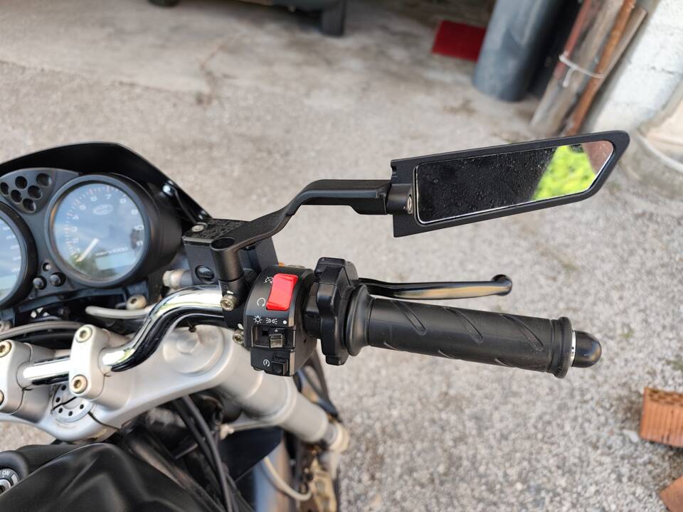 Immagine 42/50 di Ducati Monster 600 (2001)