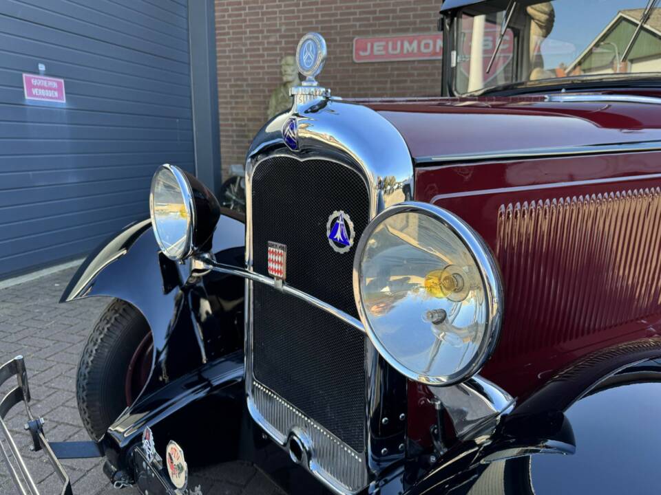 Image 16/32 of Citroën C4G (1931)