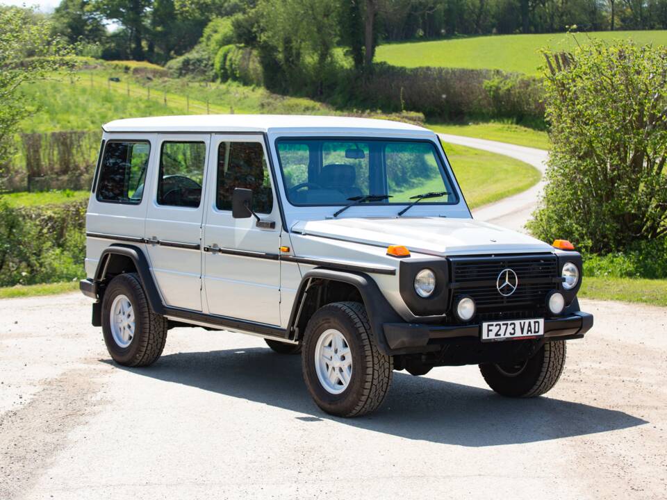 Image 12/45 of Mercedes-Benz 280 GE (LWB) (1989)