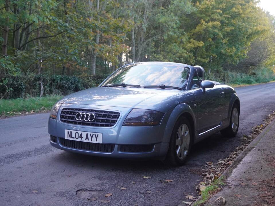 Bild 3/17 von Audi TT 1.8 T (2004)