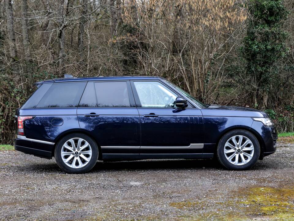 Immagine 2/31 di Land Rover Range Rover Vogue TDV6 (2017)