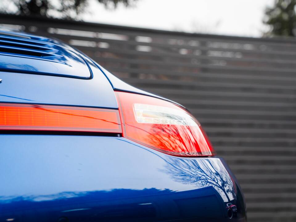 Bild 10/51 von Porsche 911 Carrera 4 GTS (2011)