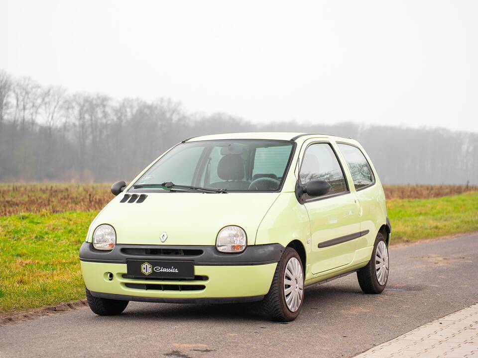 Image 2/36 of Renault Twingo 1.2 16V (2005)