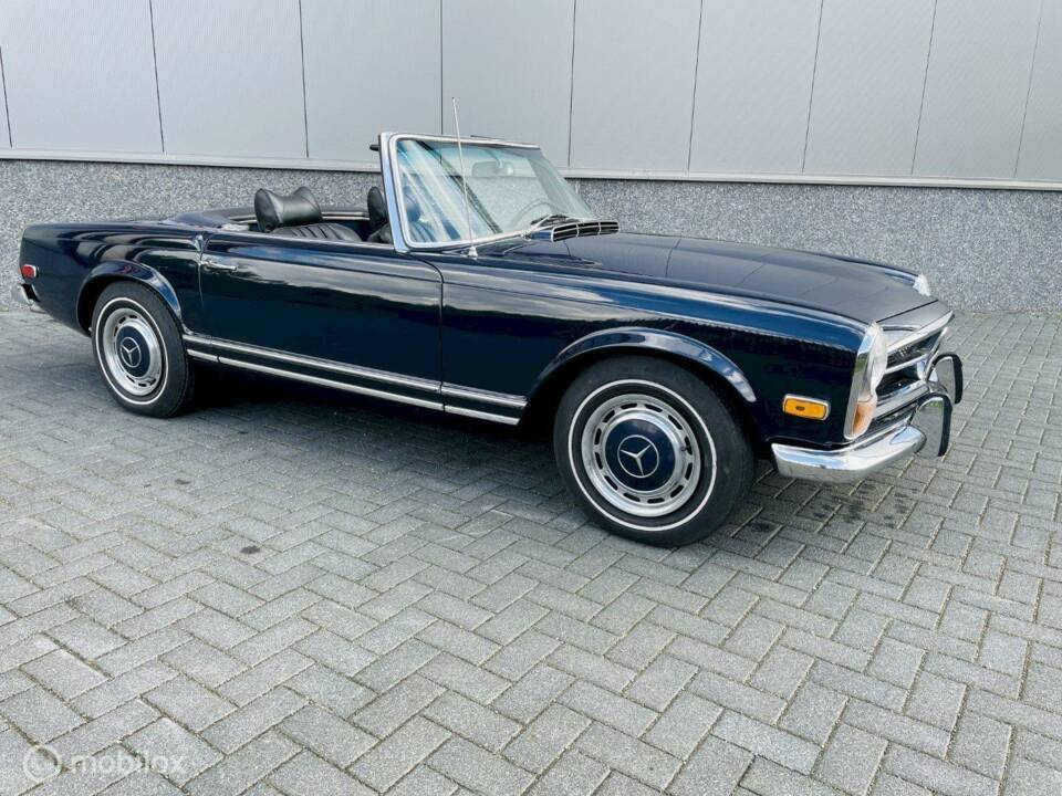 Imagen 5/8 de Mercedes-Benz 280 SL (1970)