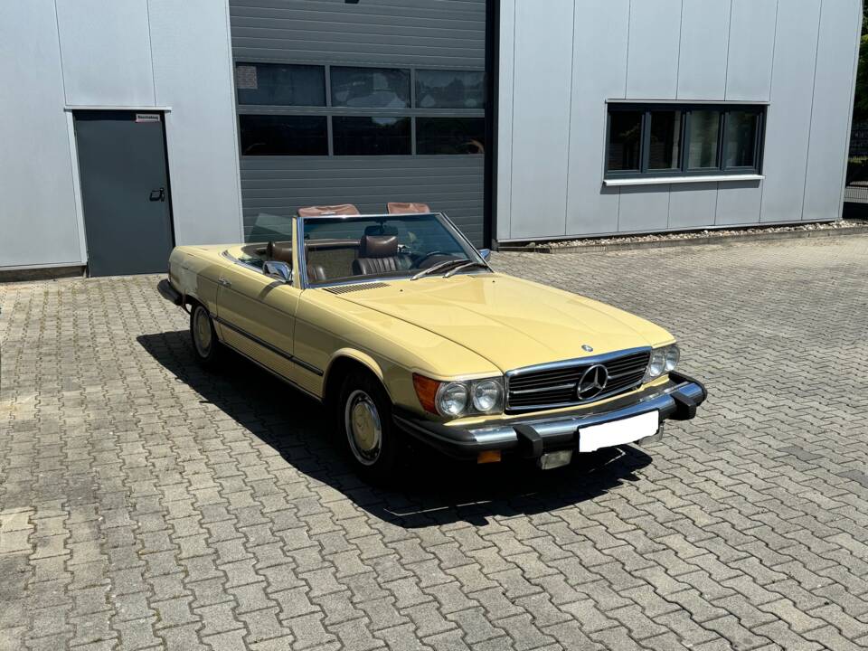 Afbeelding 3/15 van Mercedes-Benz 450 SL (1976)