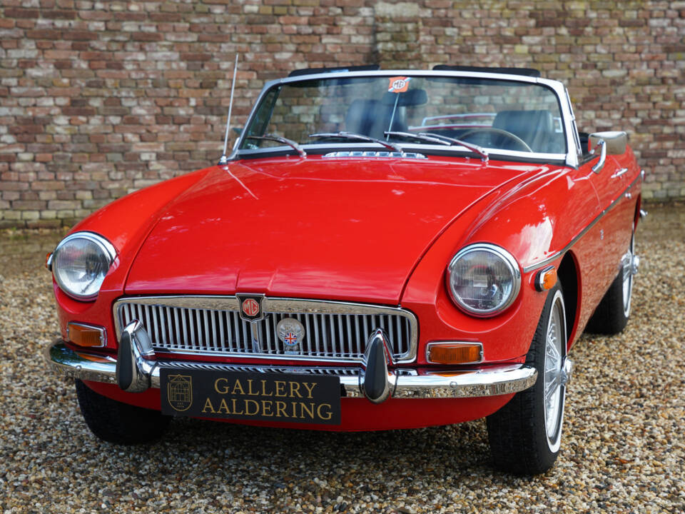 Bild 42/50 von MG MGB (1972)