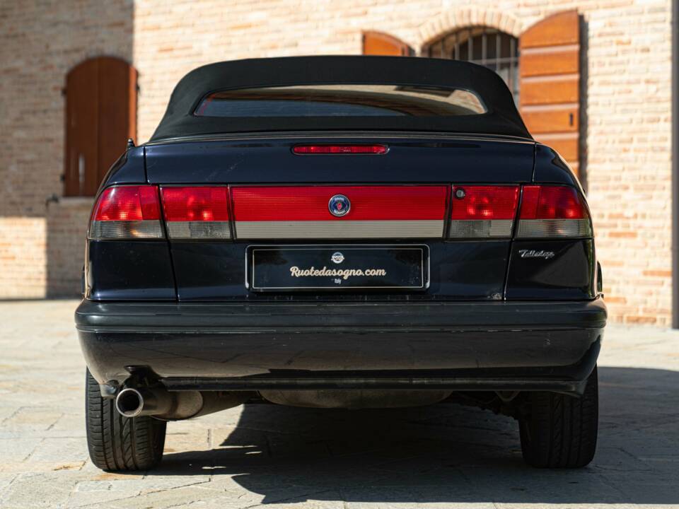 Bild 10/50 von Saab 900 2.0i (1997)