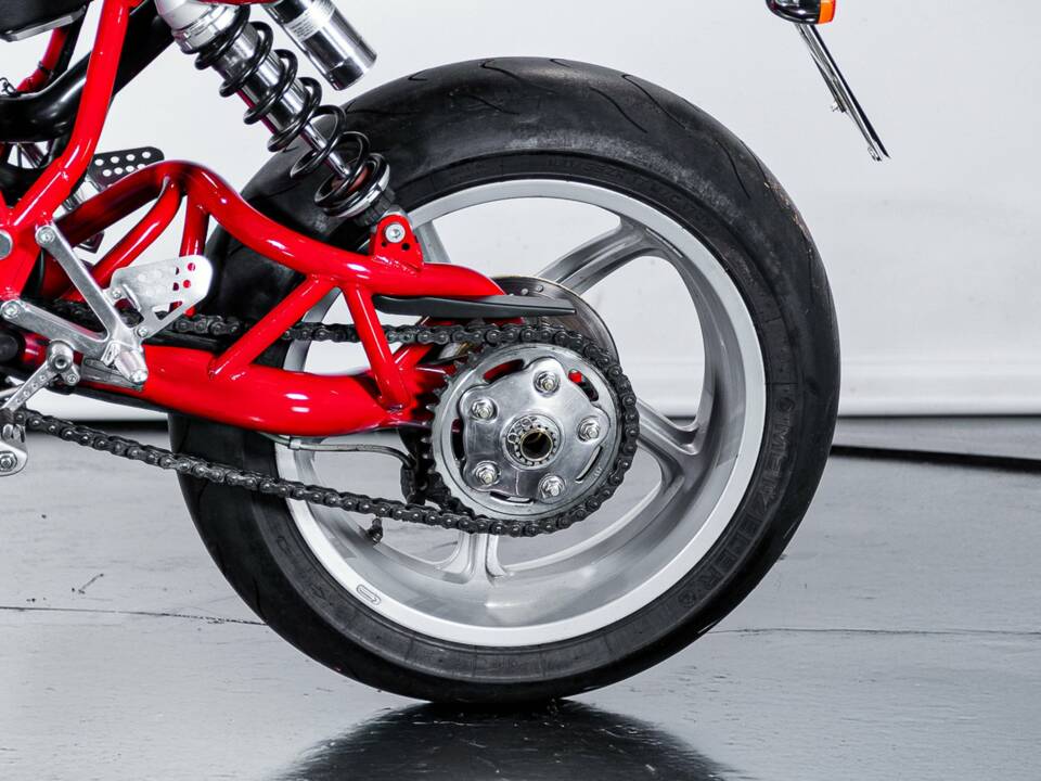 Bild 37/46 von Ducati DUMMY (2002)