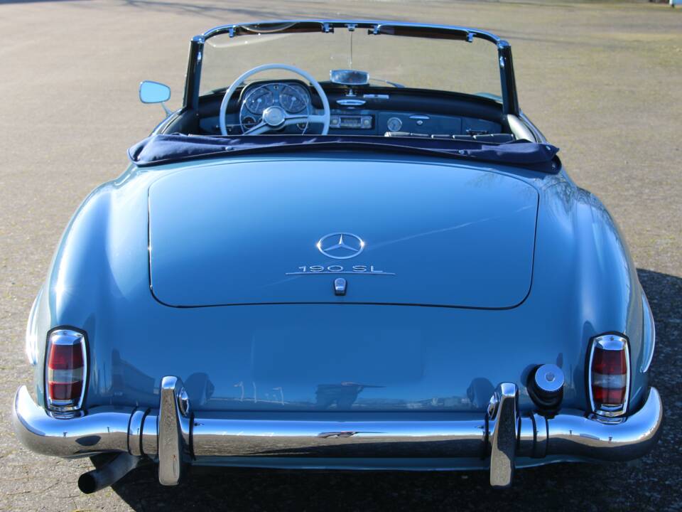 Bild 3/71 von Mercedes-Benz 190 SL (1961)