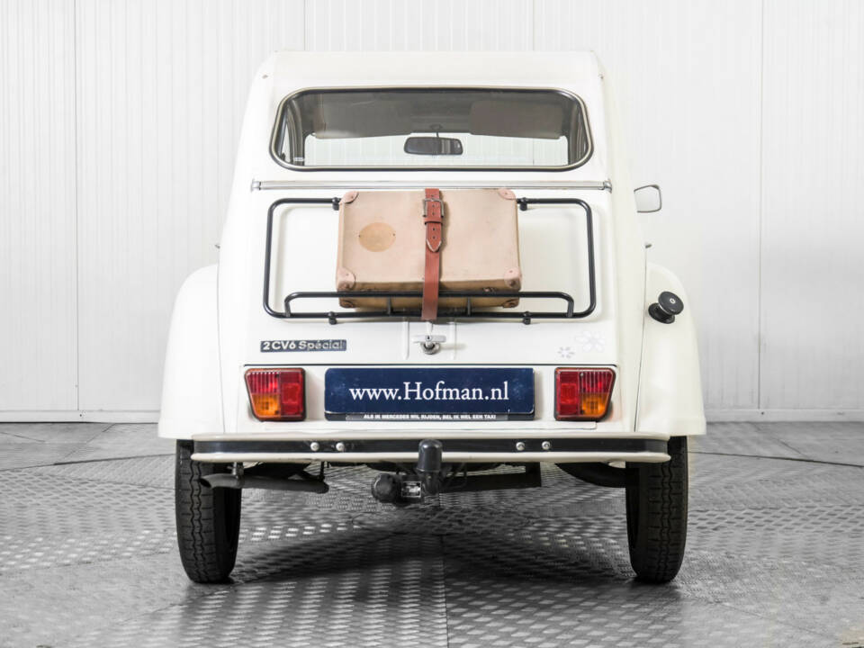 Image 13/50 de Citroën 2 CV 6 (1987)